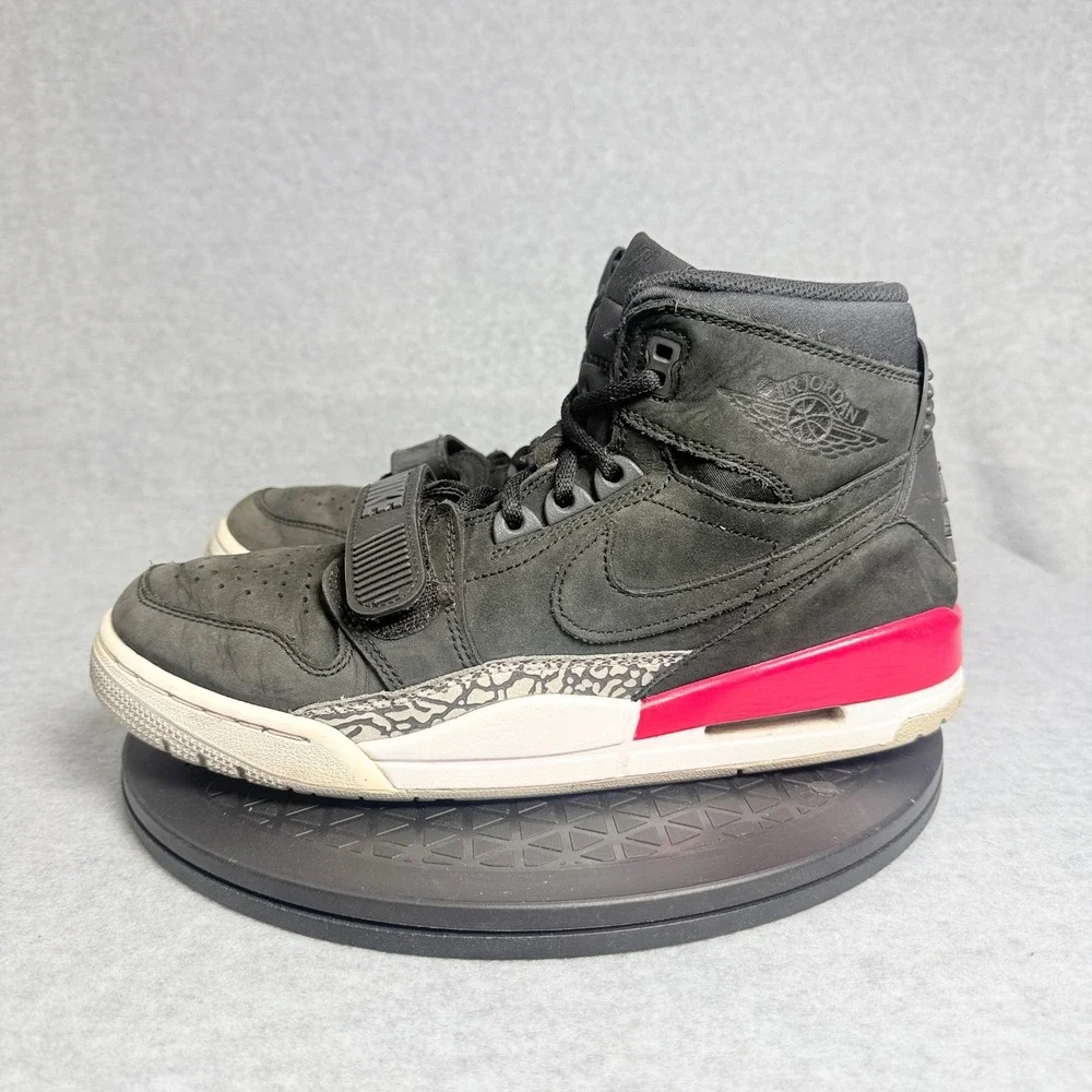 Nike Air Jordan Legacy 312 Black Fire Red Elephant Print AV3922-060 Mens 10.5